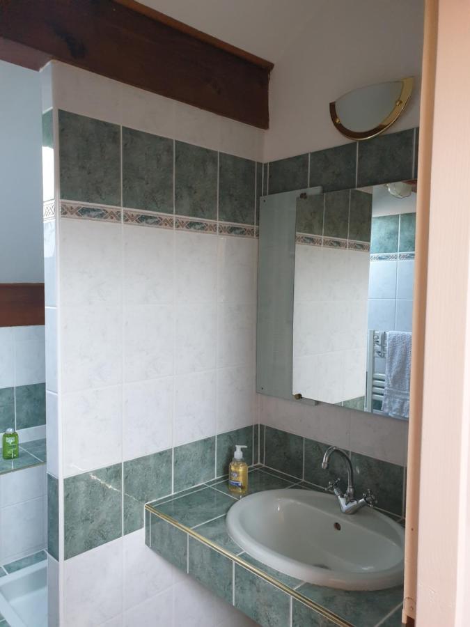 Appartement Au Grés du Vent à Ruy-Montceau Extérieur photo