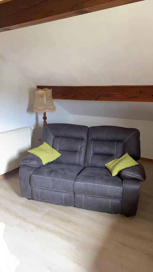 Appartement Au Grés du Vent à Ruy-Montceau Extérieur photo